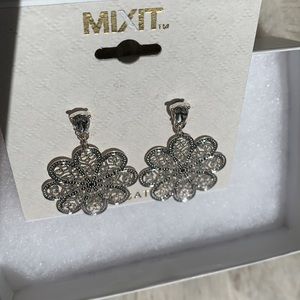 Earrings dangle NWT Mixit silver-toned fashion pierced earrings.